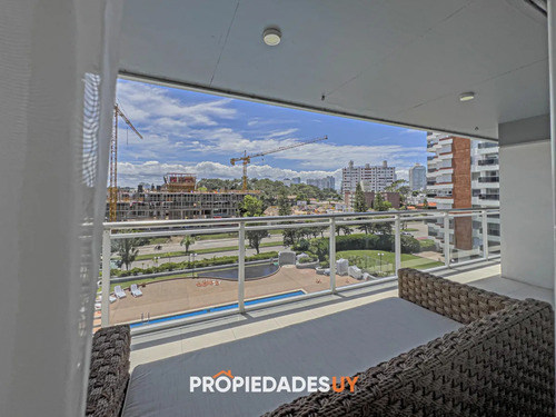 Apartamento - Venta Y Alquiler- 2 Dormitorios - Aidy Grill - Punta Del Este