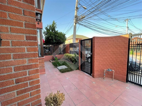 Imagen 6 de 30 de Casa En Venta De 3 Dorm. En Maipú