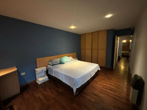 Villa Allende Golf. Casa En Venta De 3 Dormitorios Cochera, Pileta Y Gran Parque