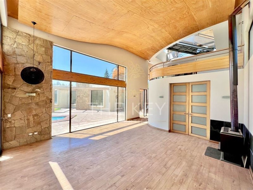 Amplio Terreno En Venta - Chicureo Poniente