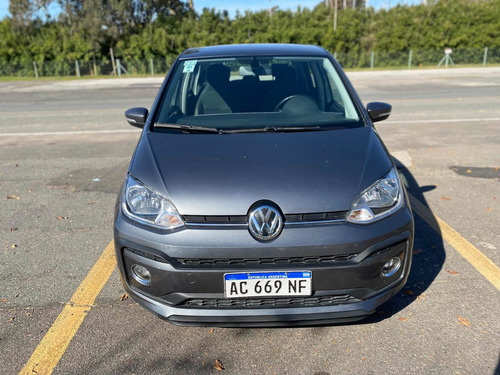 Volkswagen Up! 2018 1.0 High Up! 75cv 5 P