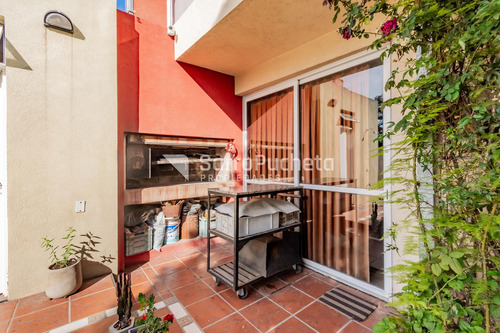 Venta Casa 7 Ambientes Con Piscina Y Garage En Hurlingham