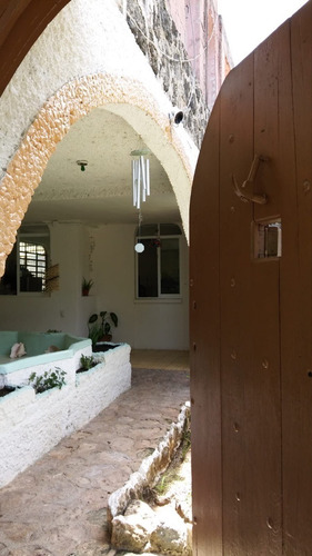 Casa En Venta Ideal Para Un Hostal, Entrega Inmediata.