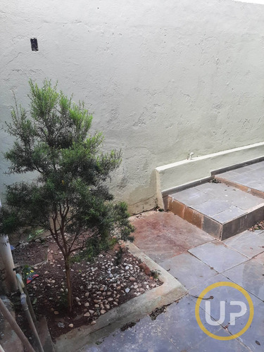 Imagem 4 de 11 de Casa Em Miramar (barreiro) - Belo Horizonte - 13851