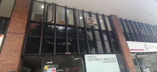 Imagen 1 de 11 de Oficinas En Arriendo Centro 649-18329
