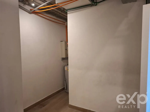 Local En Arriendo E. Britania, Los Militares Con Manquehue