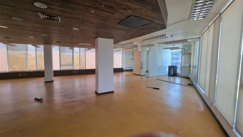 Imagen 7 de 13 de Oficina En Arriendo En Providencia