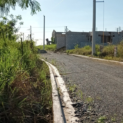 Imagen 8 de 20 de Solares Economicos En / Villa Mella