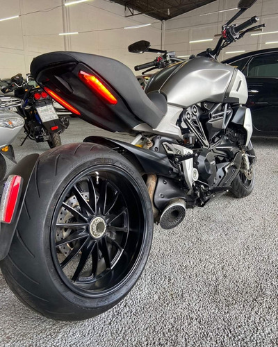 Imagen 9 de 10 de Ducati 2019