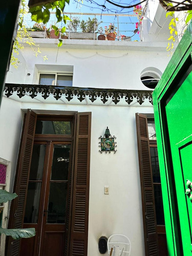 Ph De 2 Ambientes Con Patio Y Terraza.