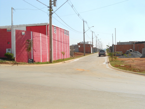 Imagem 11 de 13 de Vendo Terreno Lote Comercial Pronto Para Construir Com Escritura Cotia Sp R$ 912,59 Mensais 150,00 Metros 6 X 25 Acesso A Internet Bem Plano Invista No Seu Futuro