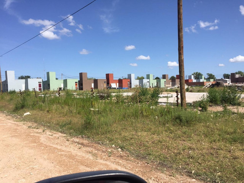 Imagen 9 de 10 de Vendemos Excepcional Lote En Tres Arroyos. Varios Destinos