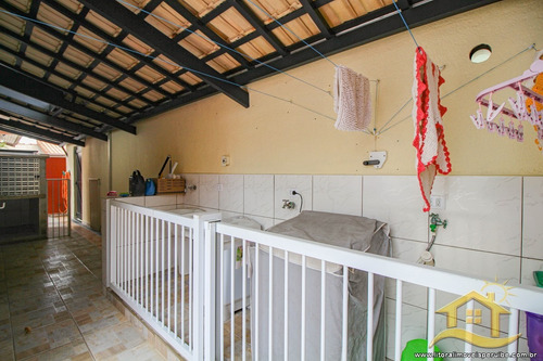 Imagem 4 de 8 de Casa - Térrea No Bairro Mar E Sol, 0 Metros Da Praia, Peruíbe-sp - 442