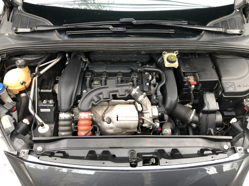 Imagen 14 de 15 de Peugeot 308 Sport At