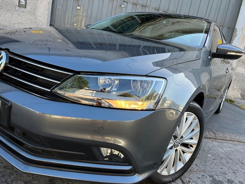 Imagen 21 de 25 de Volkswagen Vento Highline 1.4t Dsg 2018 / Unico Dueño