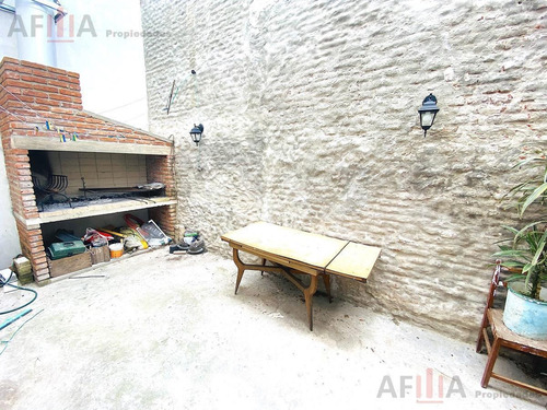 Venta Casa 2 Dormitorios Patio Parrillero- Jacinto Vera