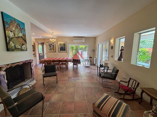 Casa En Venta En Larena Country Club, Pilar, G.b.a. Zona Norte