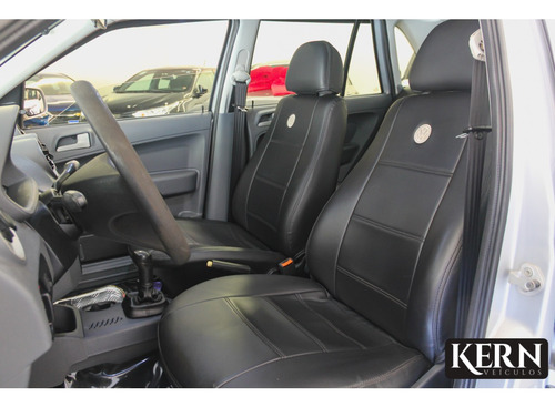 Volkswagen Gol 1.0 MI 8V FLEX 4P MANUAL G.IV