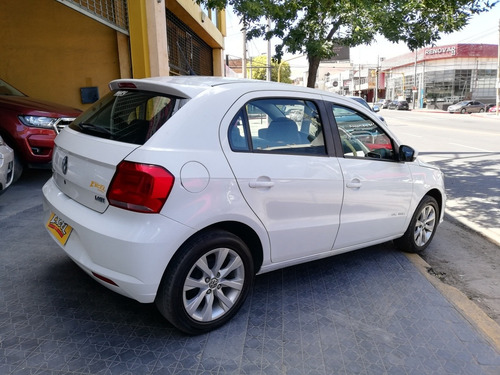 Imagen 7 de 11 de Volkswagen Gol Trend Comfortline