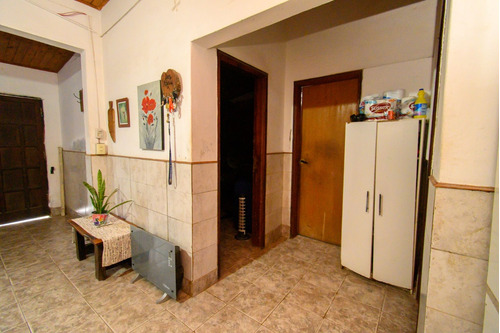 Remax Vende Casa De Dos Dormitorios En Santo Tomé!