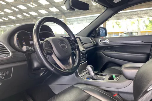 Jeep Grand Cherokee (4)(fl) Laredo 3600cc Tp 4x4