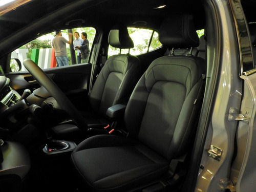 Imagen 14 de 25 de Fiat Pulse Suv Impetus Tomo Gol Gold Eco Sport Meriva C4 Jf
