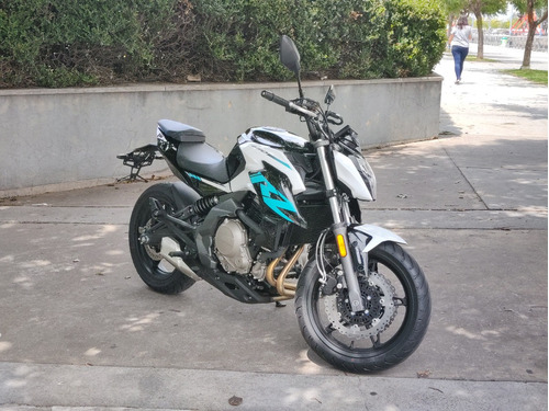 Cf Moto Rz 650 Nk. Como Nueva. Unico Dueño. Usd 7800.- 