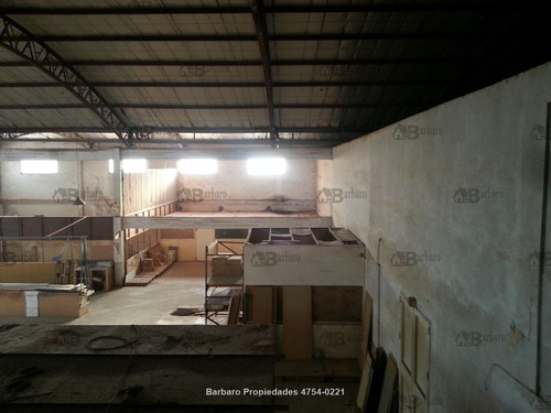 Imagen 10 de 14 de Barbaro Vende Galpon En San Martin