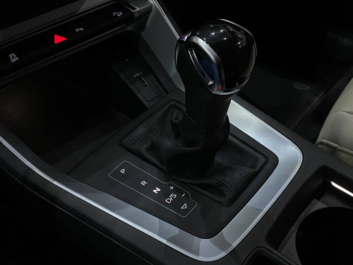 Imagem 14 de 15 de Audi Q3 1.4 35 Tfsi Gasolina Prestige Plus S Tronic