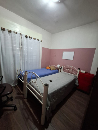Vendemos Casa De Dos Dorm. En B° San Rafael Apto Credito