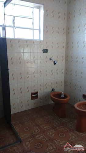 Imagem 9 de 15 de Casa Grande Com Salão Em Baixo Pq Santo Antonio Jacareí Sp - 2102