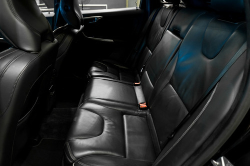 Volvo Xc60 T5 R-design 2014