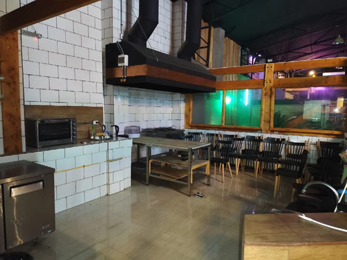 Propiedad Comercial, Salon De Eventos, Restorant, Cafeteria