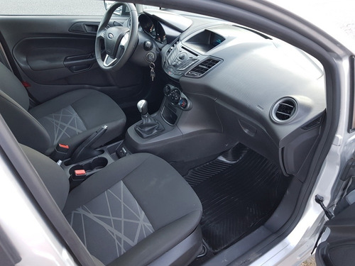 Ford Fiesta Kinetic Design 1.6 Sedan S Plus 120cv 2014