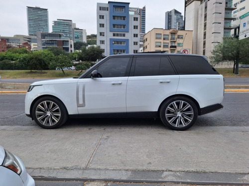 Land Rover Range Rover Autobiography 2023