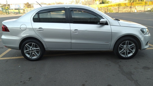 Imagem 2 de 8 de Volkswagen Voyage 1.6 City Flex