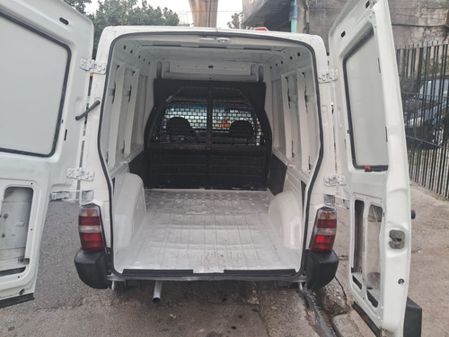 Fiat Fiorino 1.3 Flex 4p