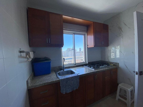 Apartamento Amueblado En Renacimiento De 3 Habitaciones