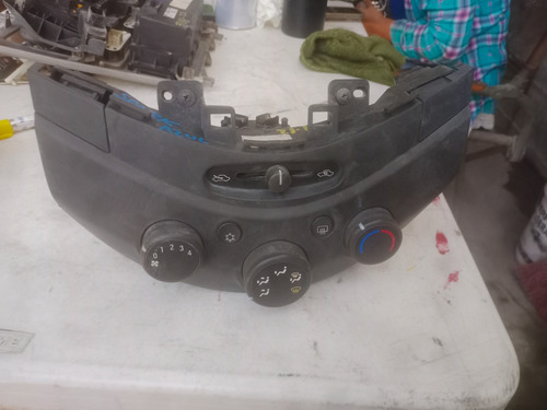 Control De Clima Spark 12. #110 (Usado)