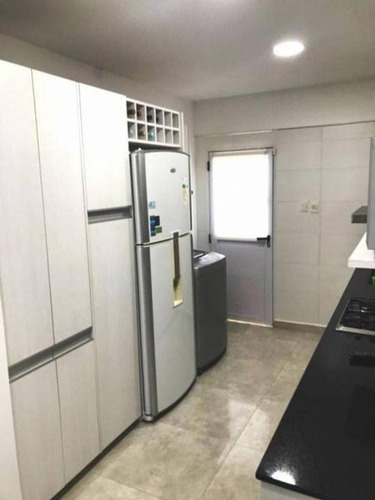 Imagen 7 de 19 de En Venta. Moderna Casa Totalmente Reciclada, 3 Dorm, Fondo L
