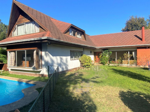 Casa En Lonco Con Gran Terreno