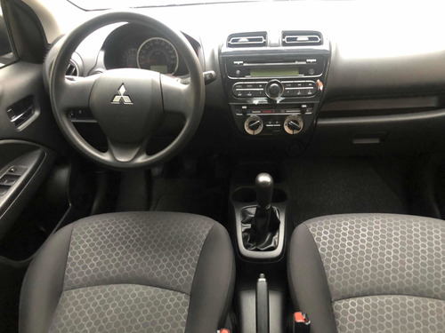 Mitsubishi Mirage 1200cc Mt