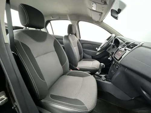Renault Logan INTENS 1.6 AUT