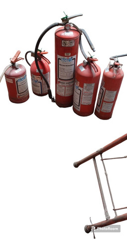 Extinguidor El Lote De 5 Extintores Usados De 8 Y 6kg (Usado)