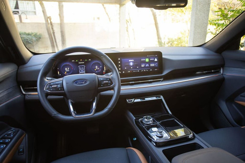 Ford Territory TITANIUM 1.8L Ecoboost 4x2
