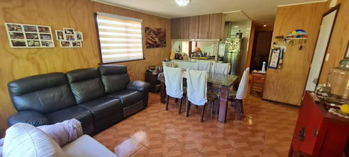Se Vende Céntrica Casa En Temuco Con Amplio Sitio