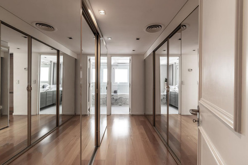Venta Exclusivo Piso Alto En Palermo (parque Las Heras) - Juncal 3100 Impecable
