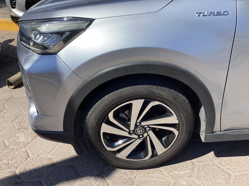 Toyota Raize 1.0T Xle Fwd Cvt
