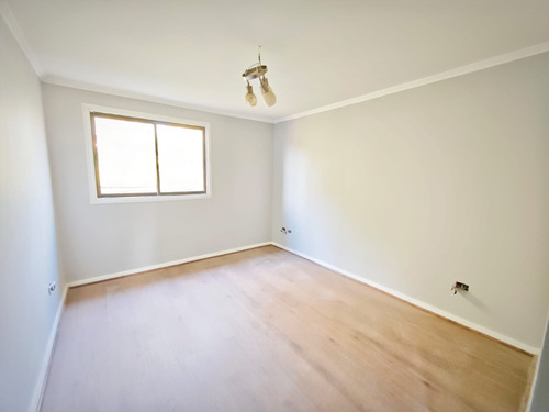 Broker Bosques- Excelente Propiedad 6d-4b-gran Patio