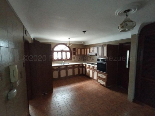 Imagen 7 de 30 de Gustavo Zavala Rentahouse 22-9749